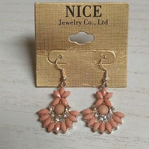 😻 3 For $15 Mauve Gem & Bling Dangle Earrings